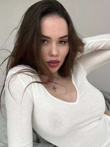 Алина